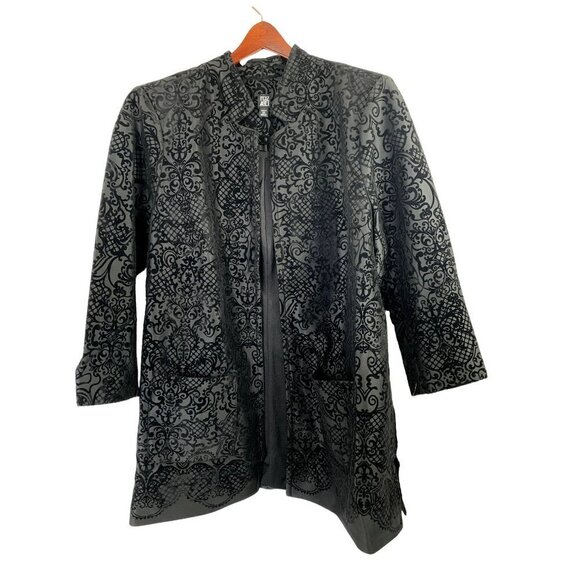 Roz & Ali Jackets & Blazers - Roz & Ali Women's Black Casual Jacket